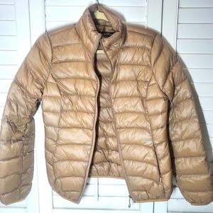 Classic tan, lightweight Puffer Jacket